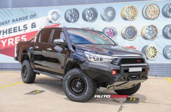TOYOTA HILUX N80 4WD ZOMBIE SATIN BLACK
